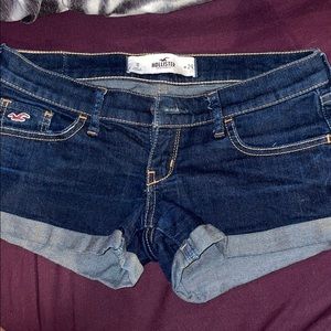 Low rise short shorts